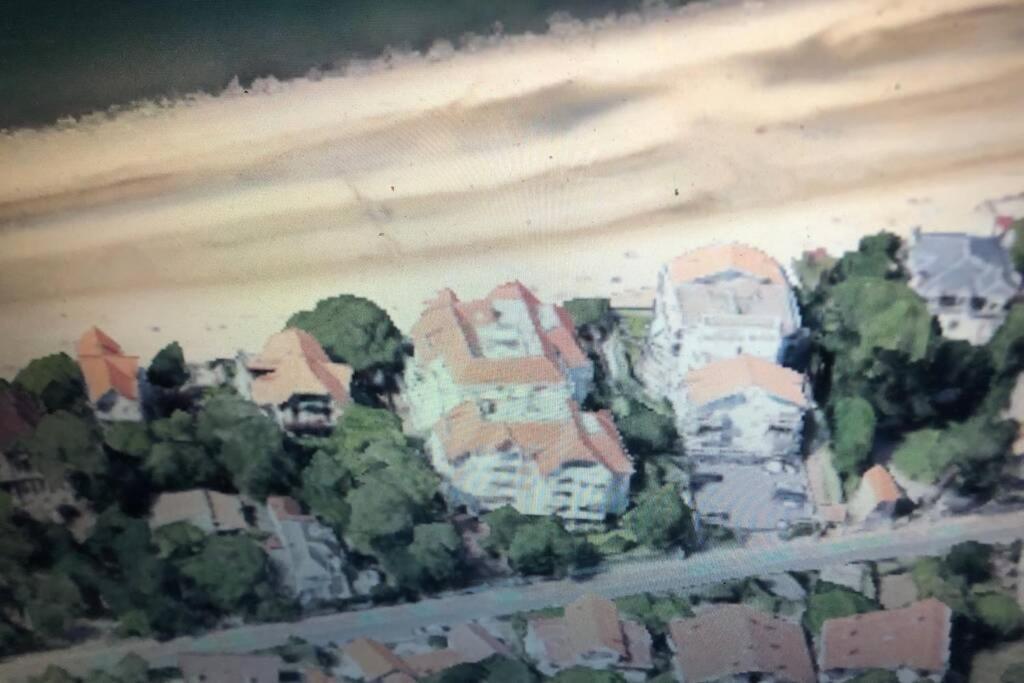 Appart Sur La Plage Pied Dans L Eau Avec Terrasse Jardin Vue Sur Le Bassin Depuis La Terrasse , Parking Arcachon Exterior foto