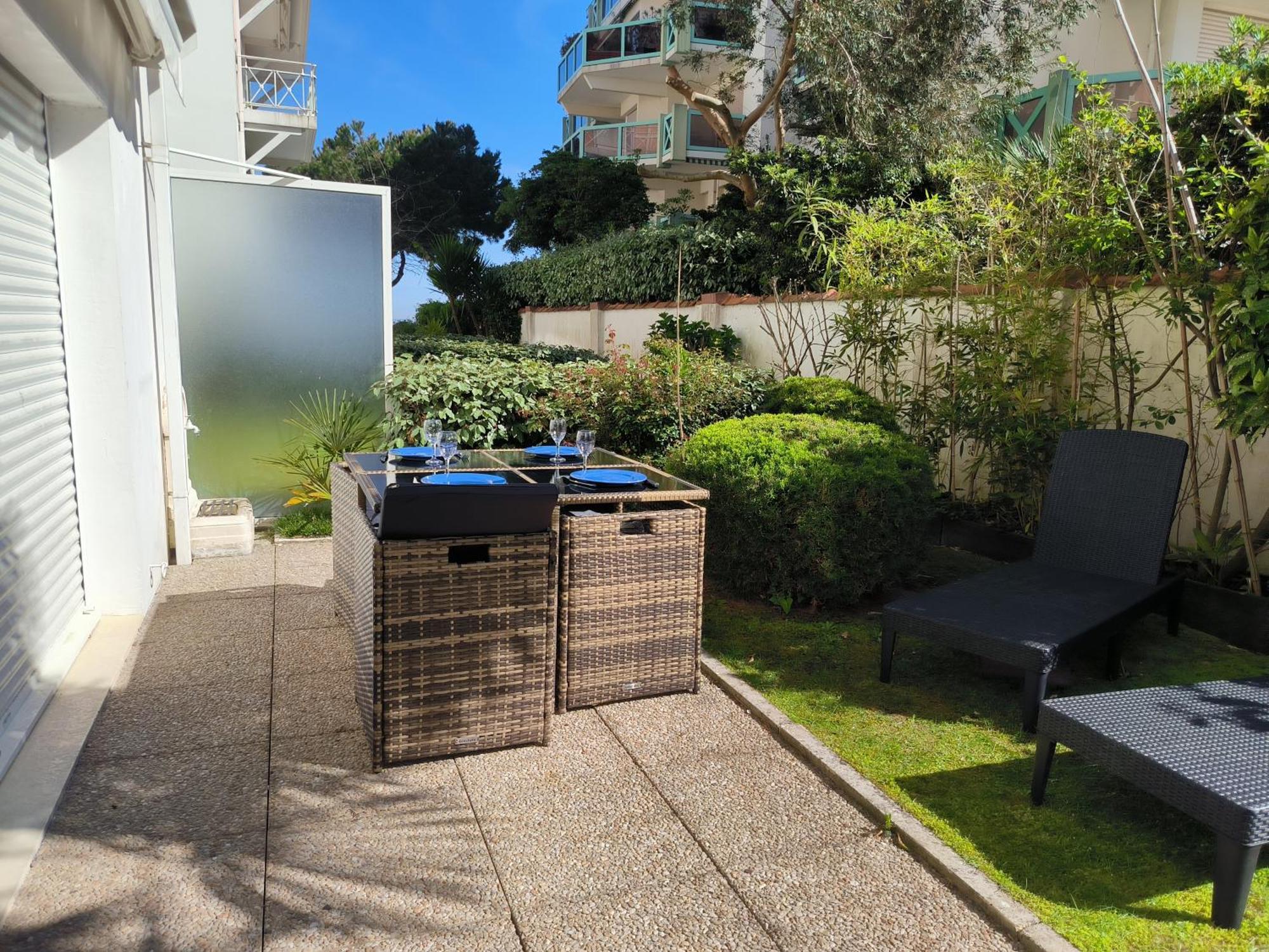 Appart Sur La Plage Pied Dans L Eau Avec Terrasse Jardin Vue Sur Le Bassin Depuis La Terrasse , Parking Arcachon Exterior foto